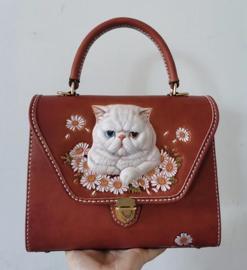 皮雕皮塑小猫手提包